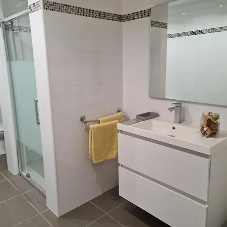 T2 55 M2 4 Pers Jacuzzi Terrasse 55m2 Διαμέρισμα Ficaja