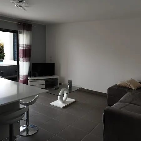 T2 55 M2 4 Pers Jacuzzi Terrasse 55m2 *