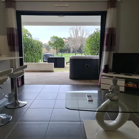 T2 55 M2 4 Pers Jacuzzi Terrasse 55m2