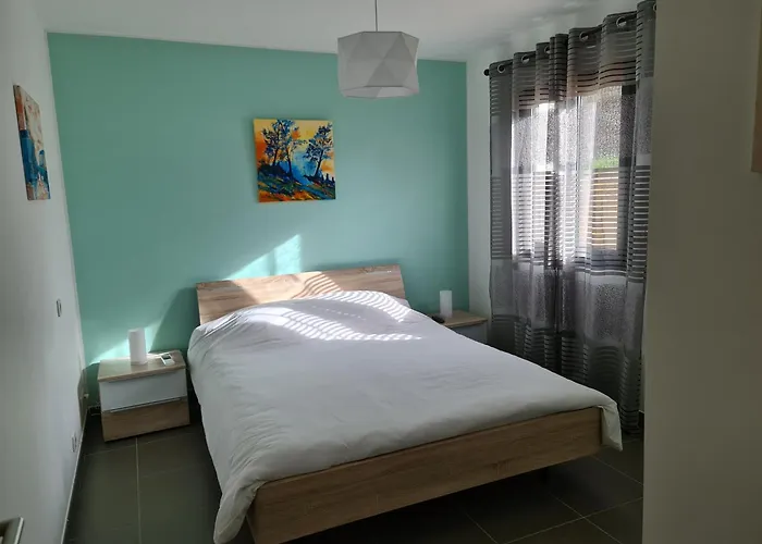 Apartment T2 55 M2 4 Pers Jacuzzi Terrasse 55m2 Ficaja