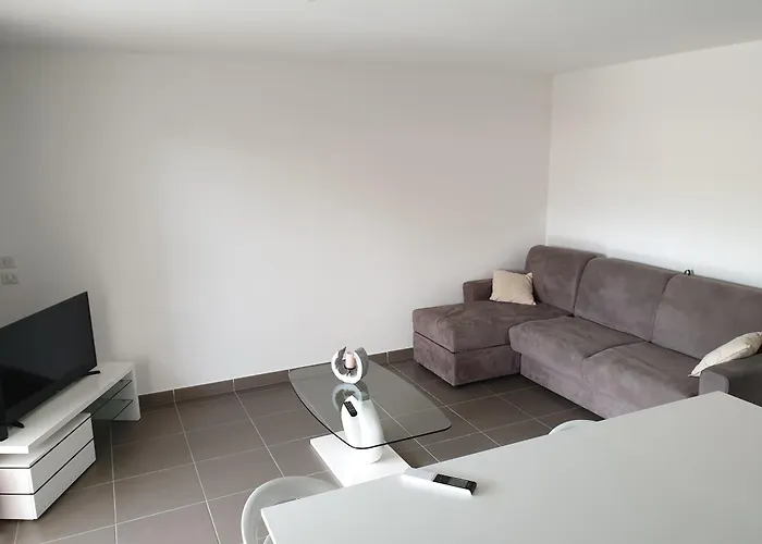 T2 55 M2 4 Pers Jacuzzi Terrasse 55m2 公寓 Ficaja